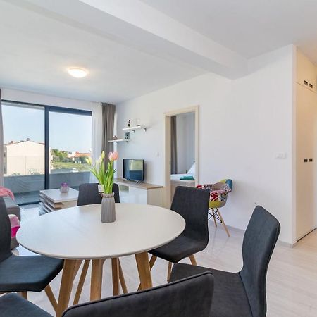 Garden Apartment Медулин Екстериор снимка