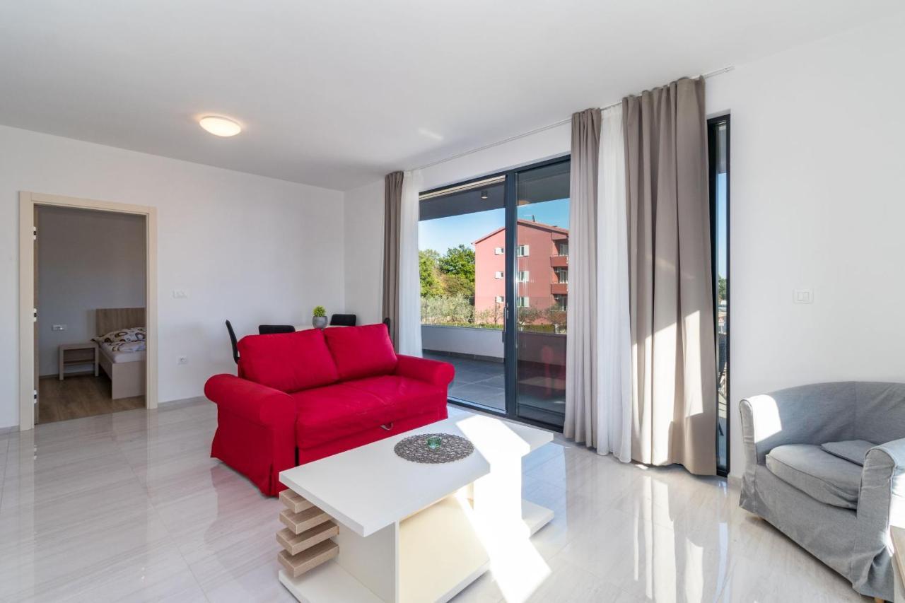 Garden Apartment Медулин Екстериор снимка