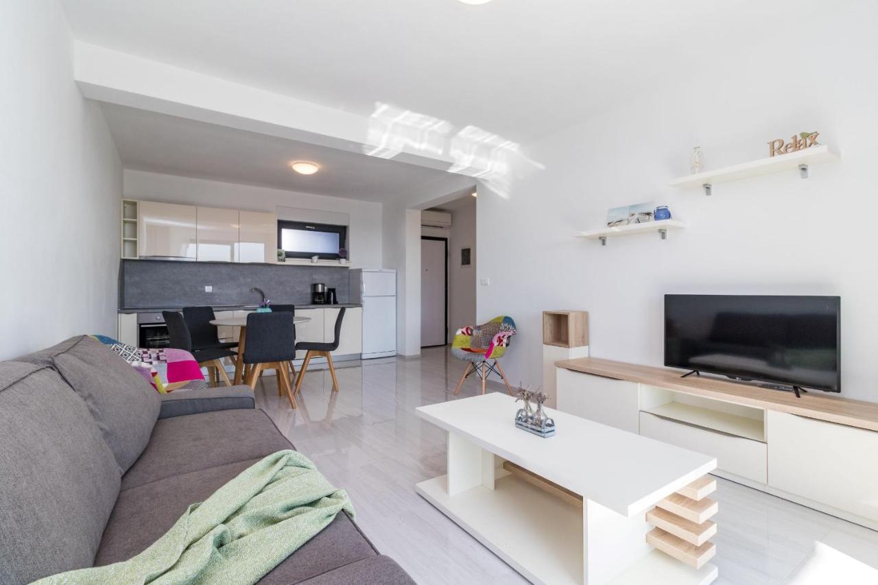 Garden Apartment Медулин Екстериор снимка