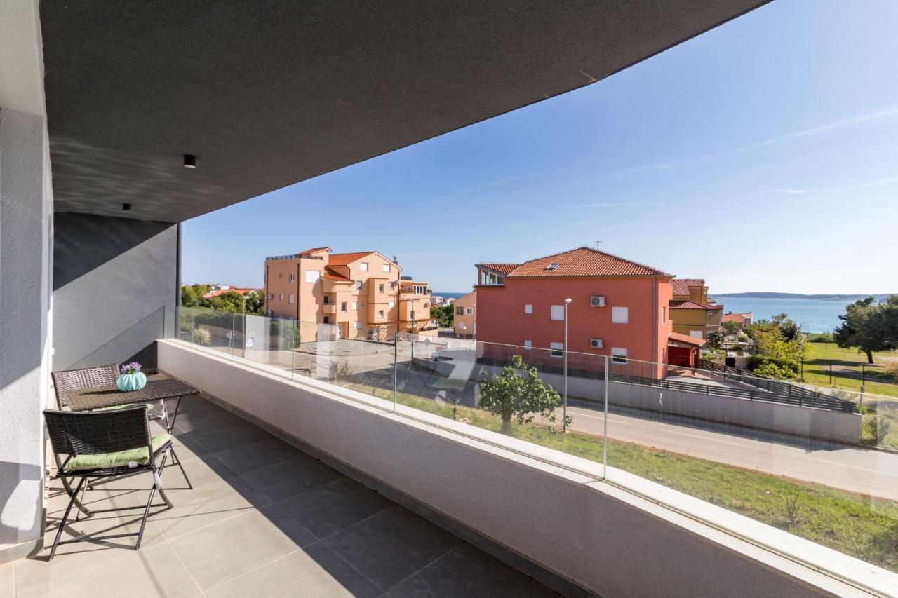 Garden Apartment Медулин Екстериор снимка