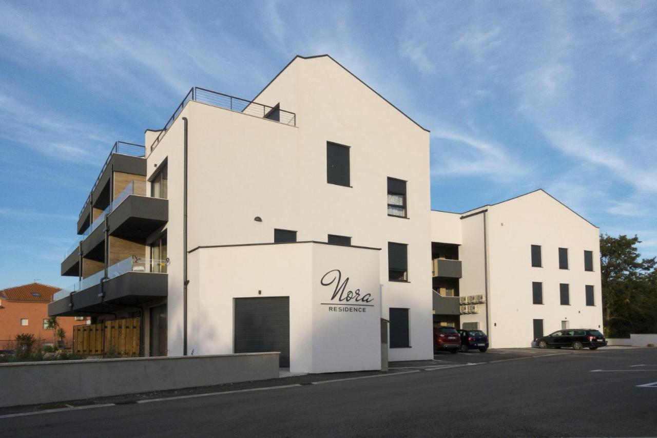 Garden Apartment Медулин Екстериор снимка